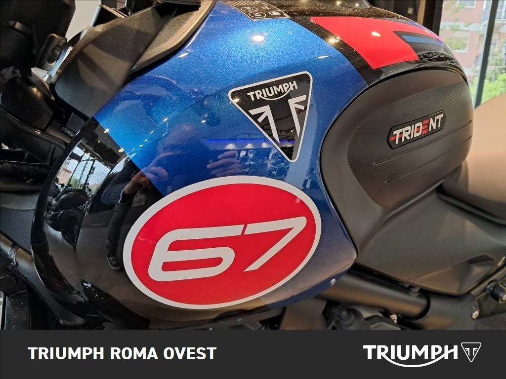 TRIUMPH Trident 660 Triple Tribute Abs #4