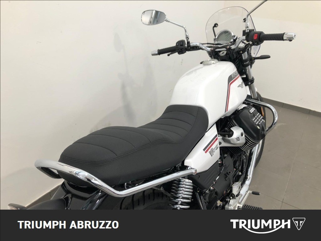 MOTO GUZZI V7 850 Special Abs