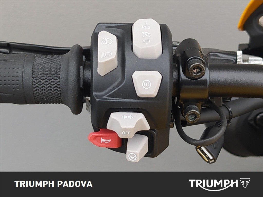 TRIUMPH Street Triple 765 RS