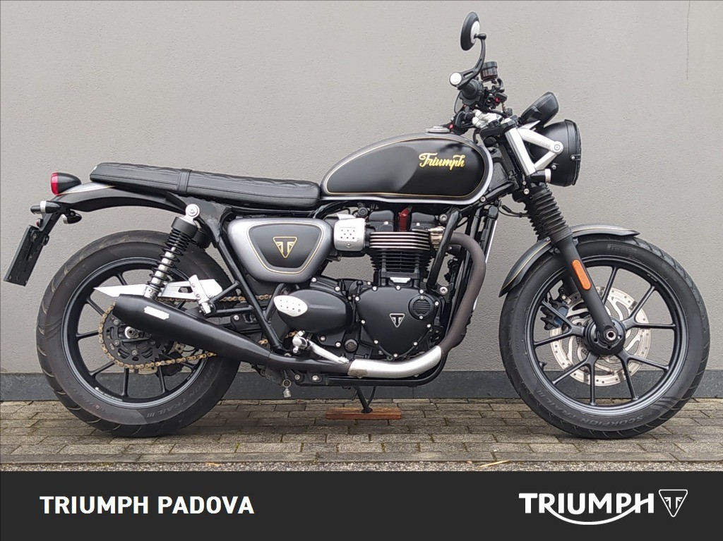 TRIUMPH Street Twin 900 