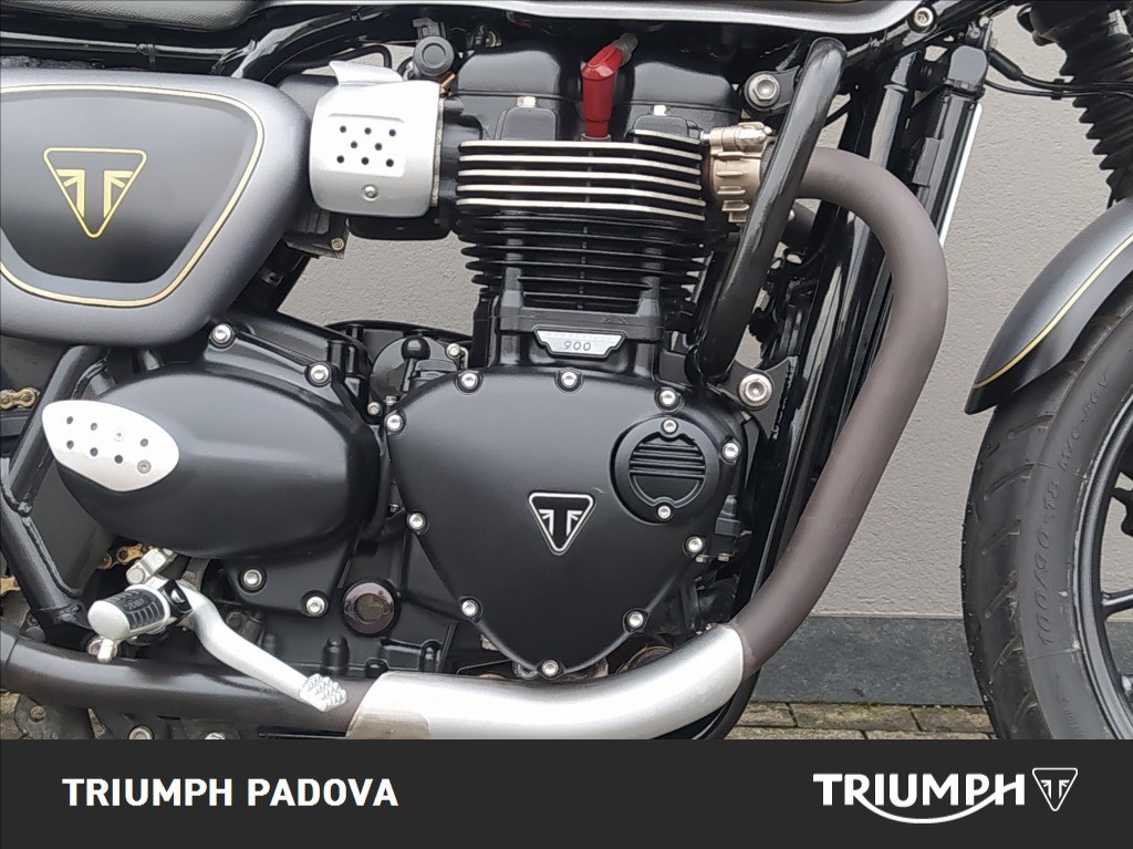 TRIUMPH Street Twin 900 