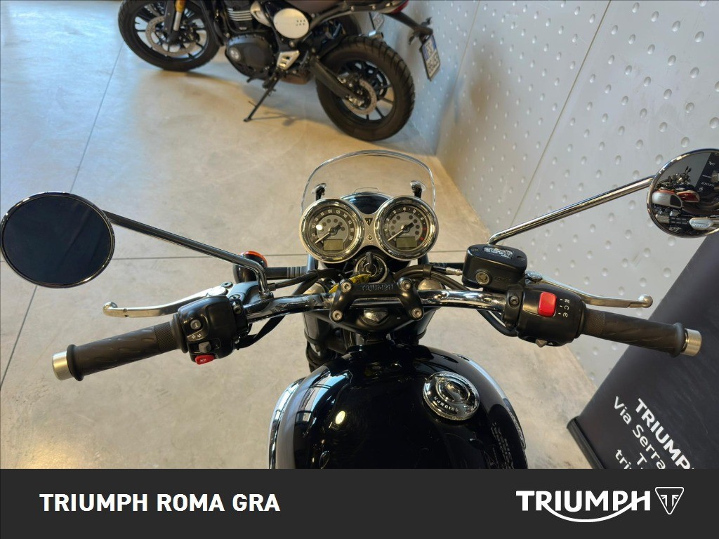 TRIUMPH Bonneville 900 T100 E5