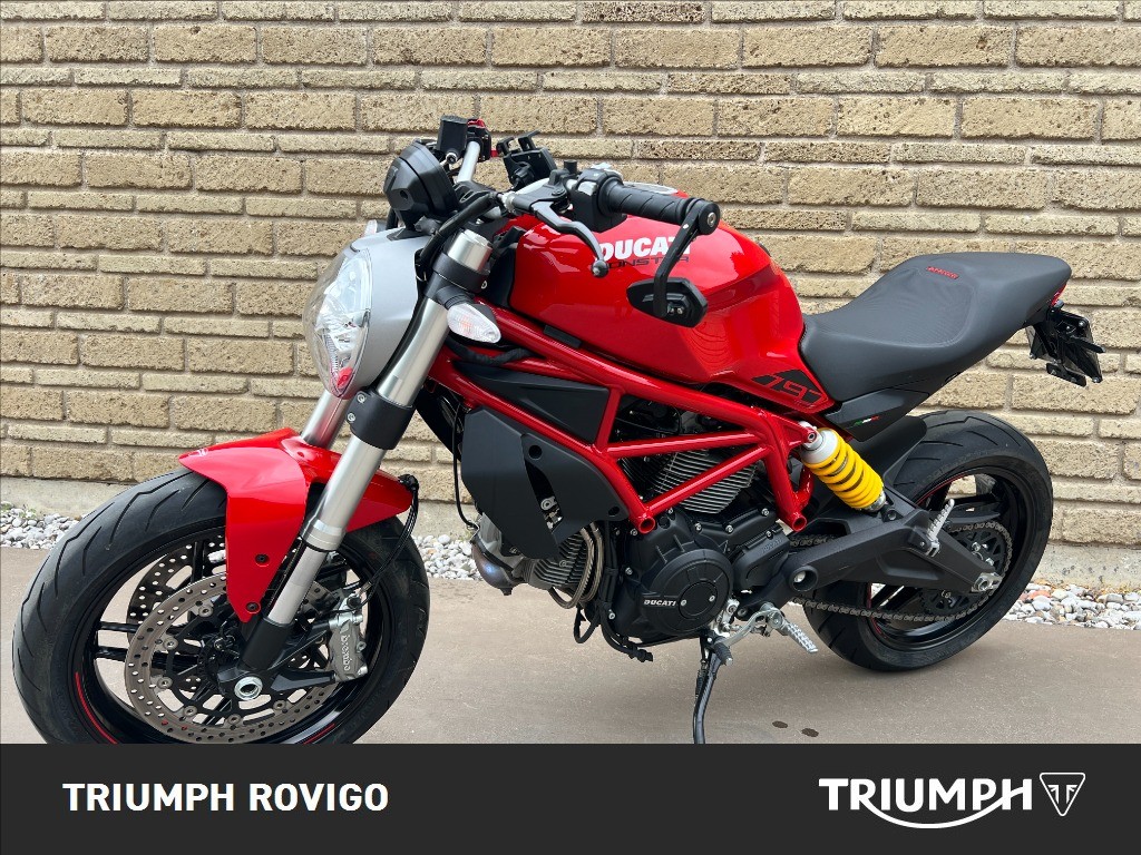 DUCATI Monster 797 Red