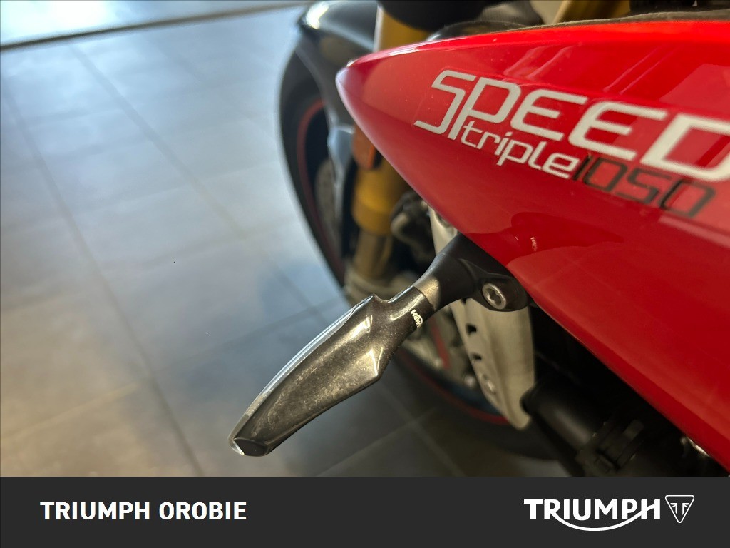 TRIUMPH Speed Triple R 1050 Abs