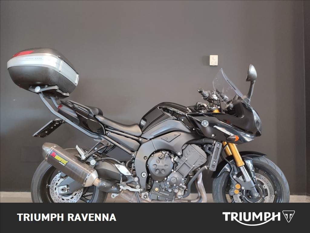 YAMAHA Fazer 8 780 
