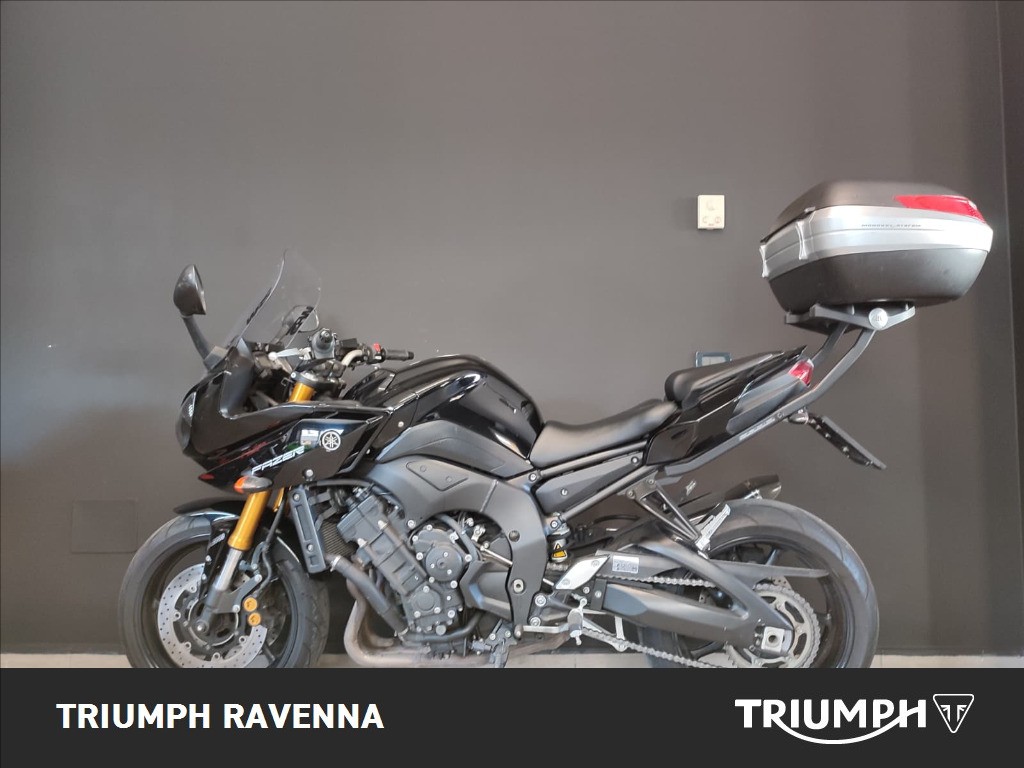 YAMAHA Fazer 8 780 