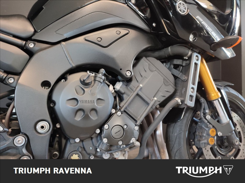 YAMAHA Fazer 8 780 