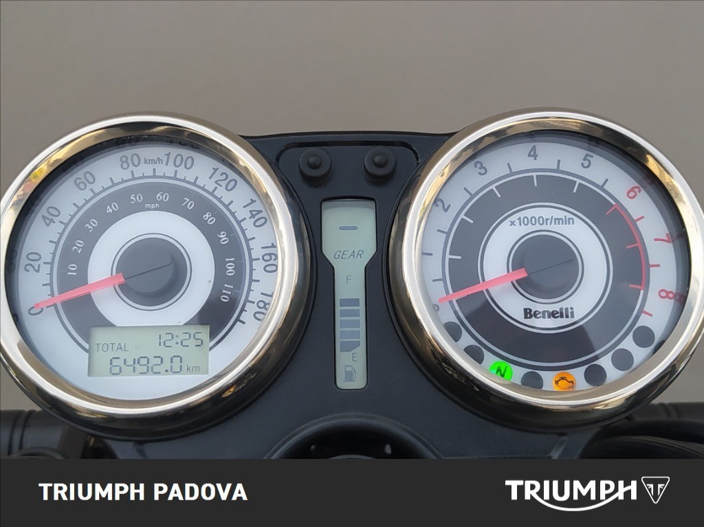 BENELLI Imperiale 400 E5