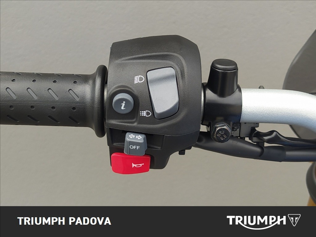 TRIUMPH Speed 400 Abs