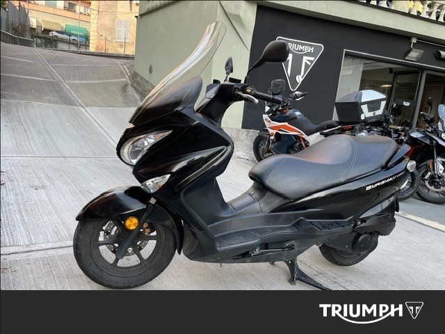 SUZUKI Burgman 200 UH #0