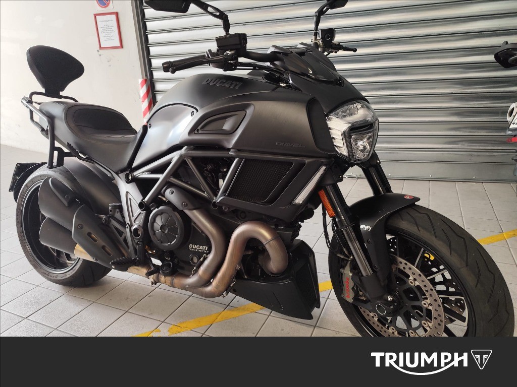 DUCATI Diavel 1199 Dark