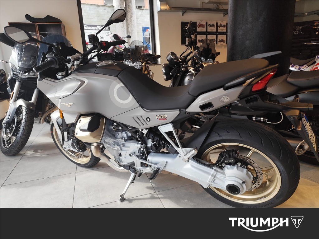 MOTO GUZZI V100 Mandello Aviazione Navale