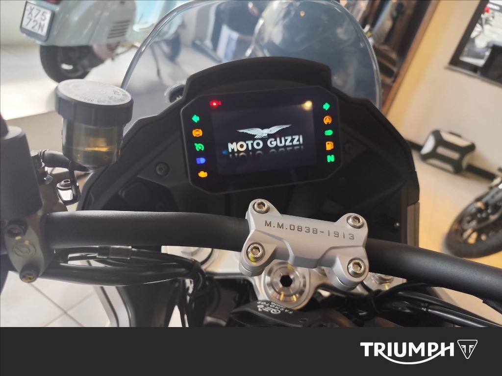 MOTO GUZZI V100 Mandello Aviazione Navale