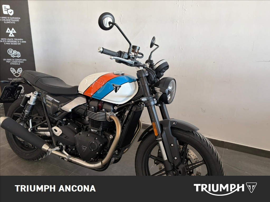 TRIUMPH Speed Twin 900 Pure White/Blue/Orange Abs
