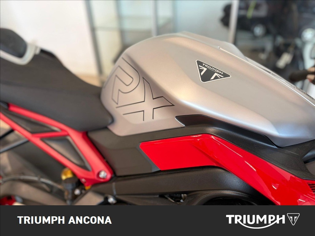 TRIUMPH Street Triple 765 RX