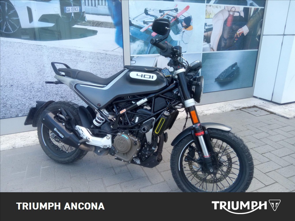 HUSQVARNA Svartpilen 401 4T