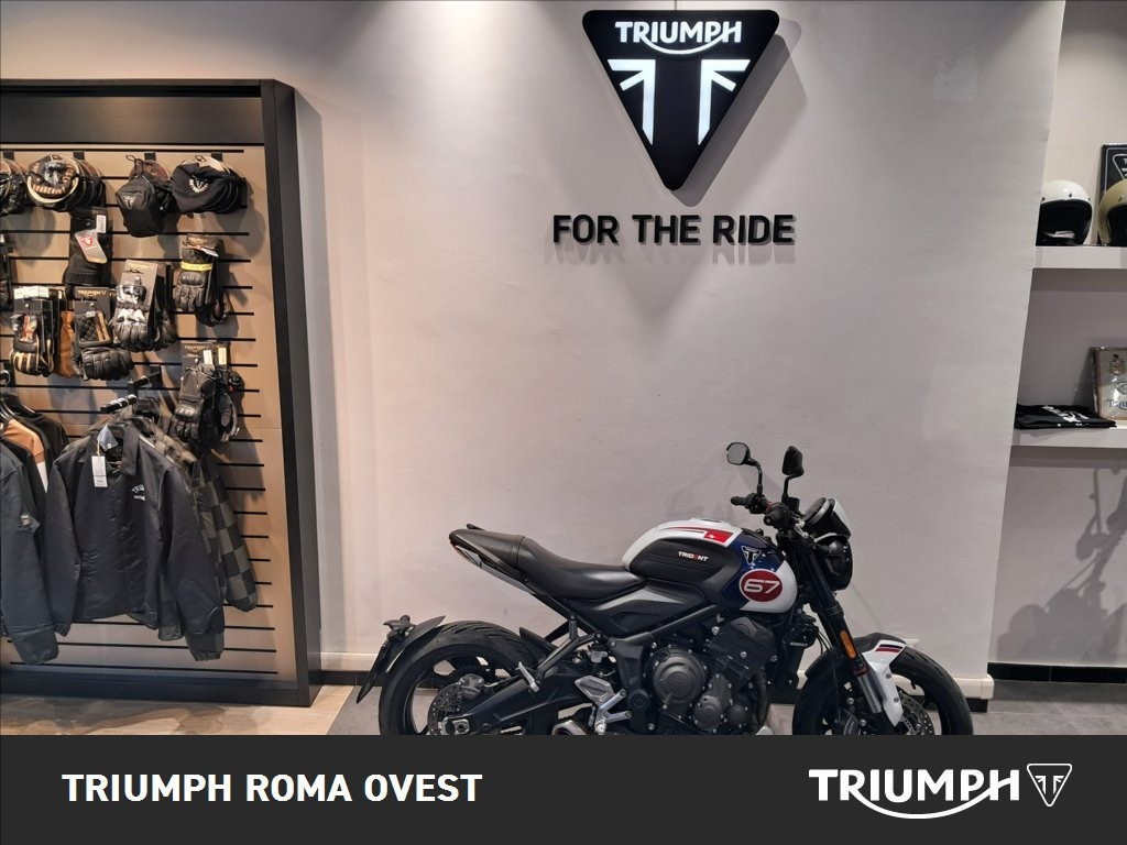 TRIUMPH Trident 660 Triple Tribute Abs