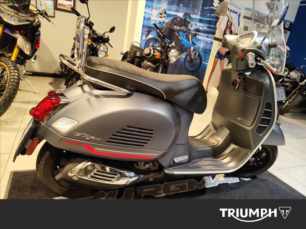 VESPA Vespa GTS 300 hpe Super Sport Abs #2