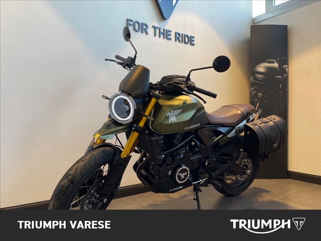 MOTO MORINI Seiemmezzo SCR 650 Abs