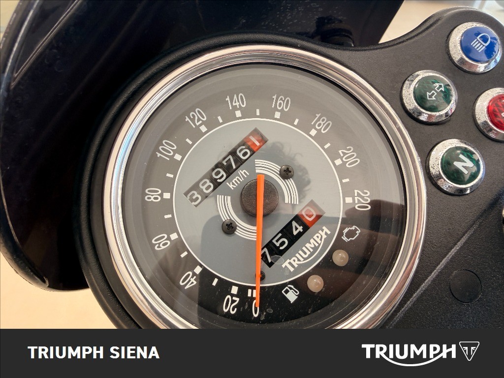 TRIUMPH Bonneville 865 