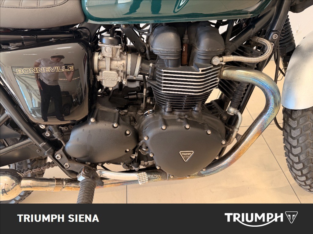 TRIUMPH Bonneville 865 