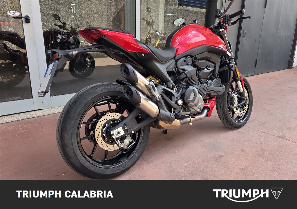 DUCATI Monster 937 plus Red