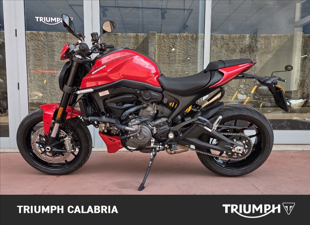 DUCATI Monster 937 plus Red