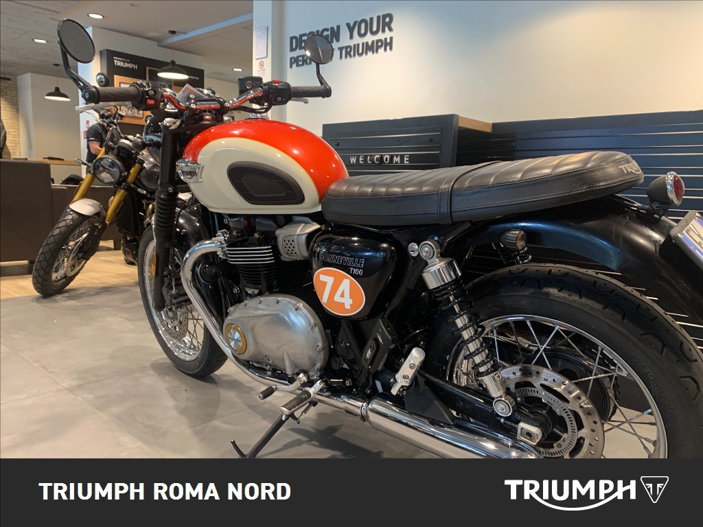 TRIUMPH Bonneville 900 T100 