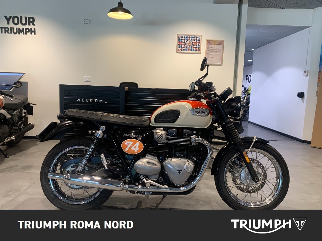 TRIUMPH Bonneville 900 T100 