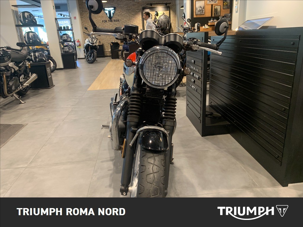TRIUMPH Bonneville 900 T100 