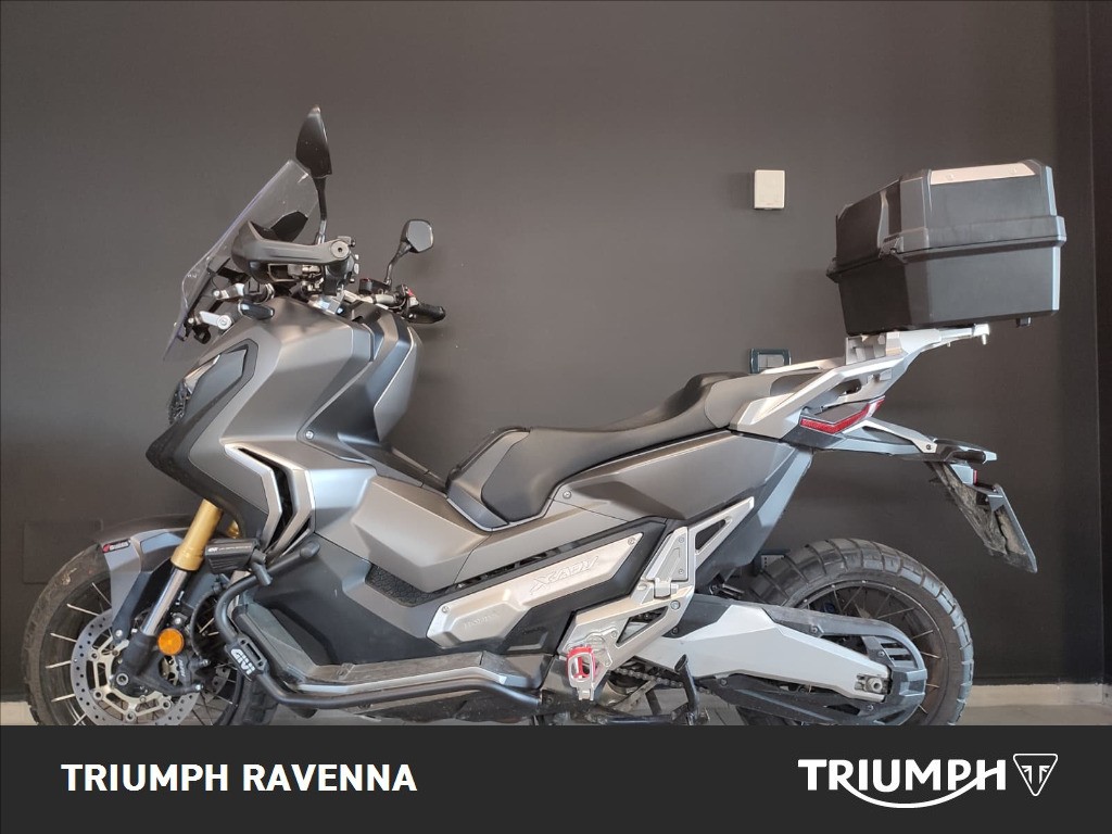 HONDA X-ADV 750 DCT Abs