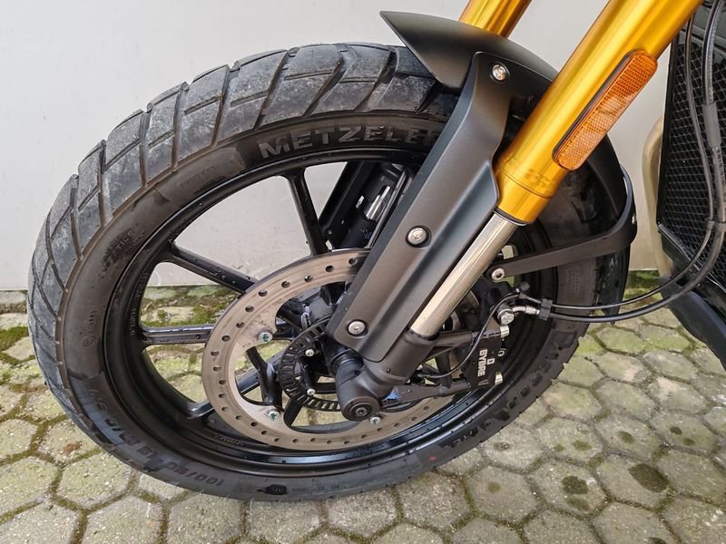 TRIUMPH Scrambler 400 X Abs