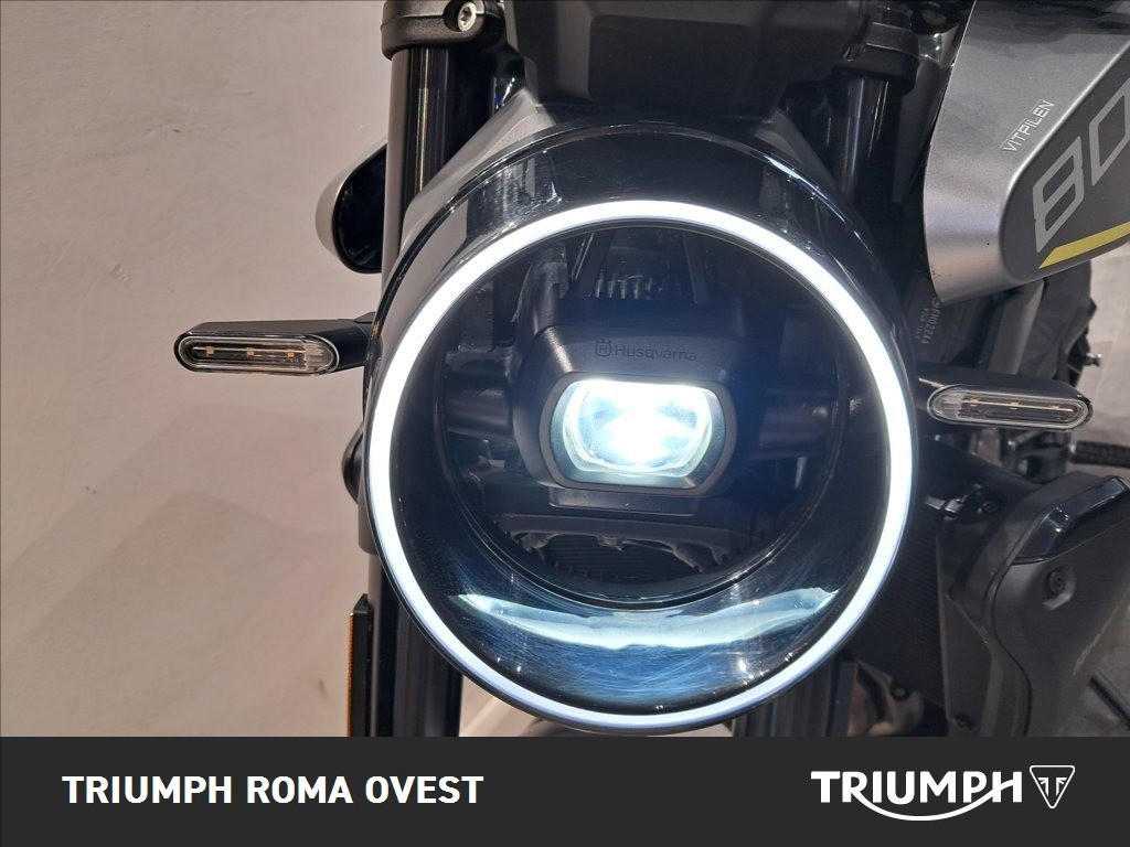 HUSQVARNA Vitpilen 801 L