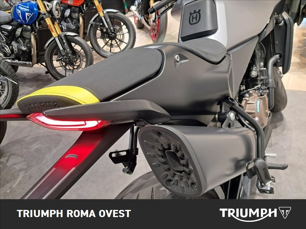 HUSQVARNA Vitpilen 801 L