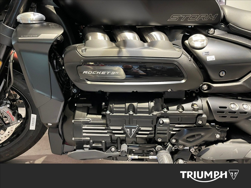 TRIUMPH Rocket III 2500 Storm R