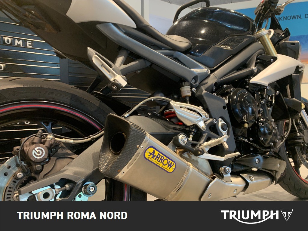 TRIUMPH Street Triple 675 