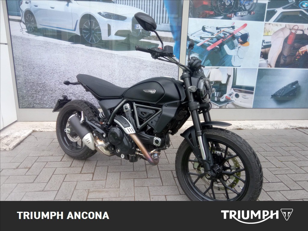 DUCATI Scrambler 800 Icon Dark