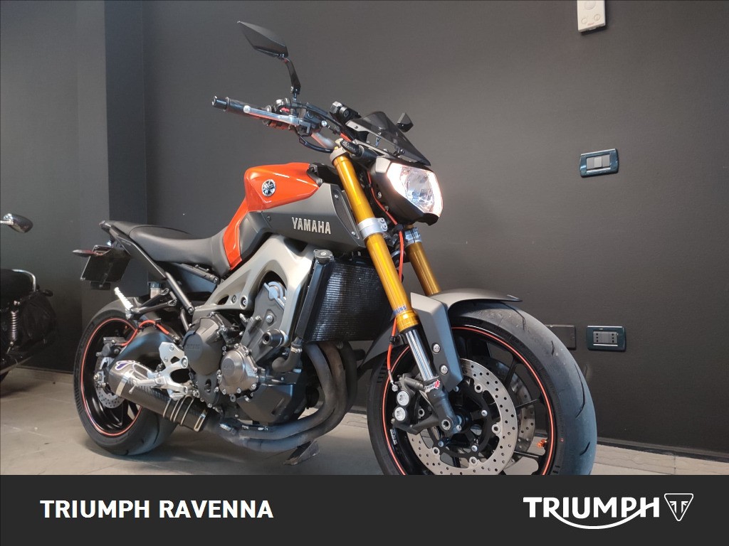 YAMAHA MT-09 850 