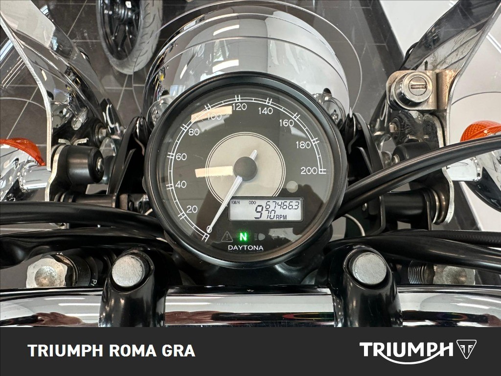 TRIUMPH Bonneville 865 T100 