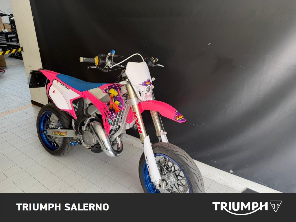 TM MOTO SMR 125 Fi Pink Edition