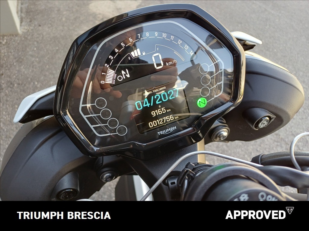 TRIUMPH Street Triple 765 R