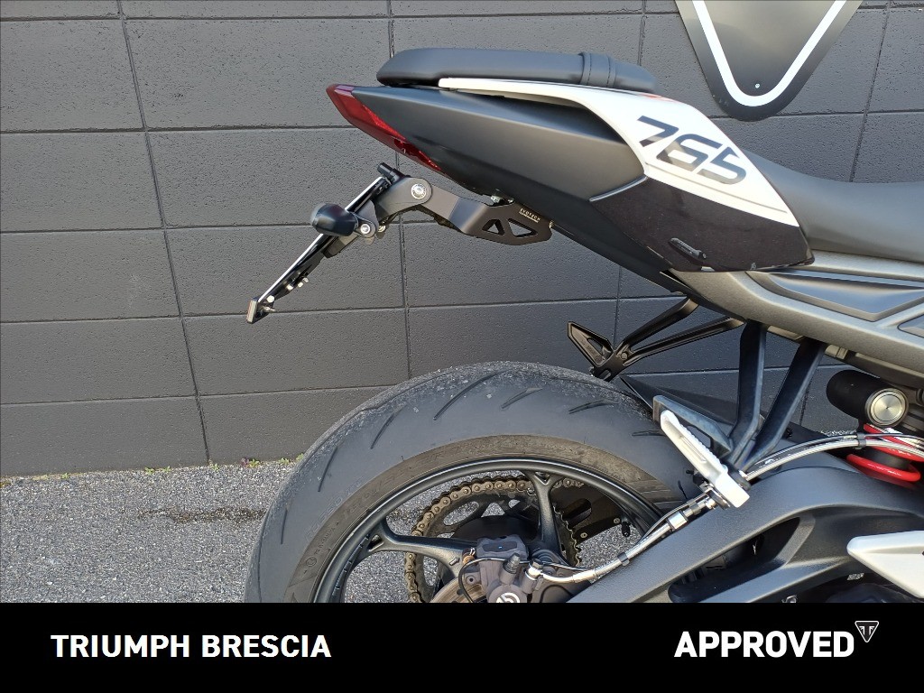 TRIUMPH Street Triple 765 R