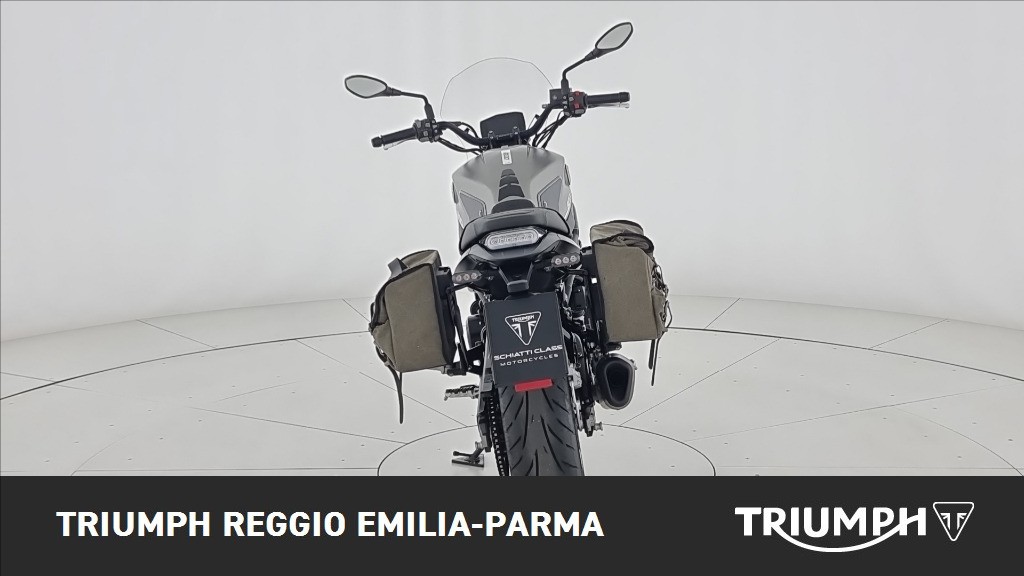 BENELLI Leoncino 800 