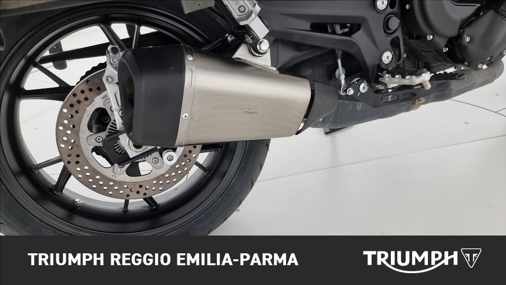 BENELLI Leoncino 800 