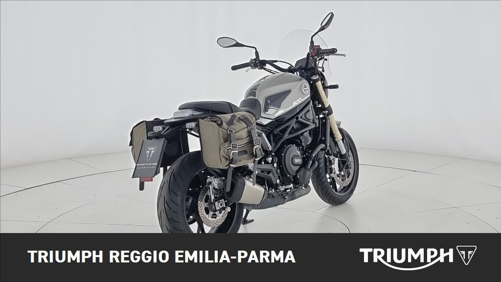 BENELLI Leoncino 800 