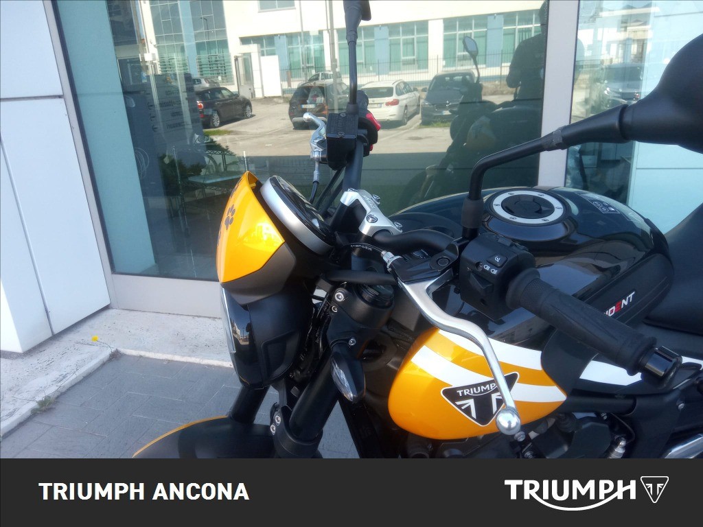 TRIUMPH Trident 660 Cosmic Yellow / Sapphire Black Abs