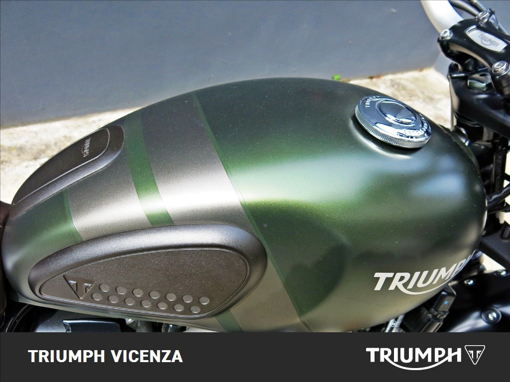 TRIUMPH Street Scrambler 900 