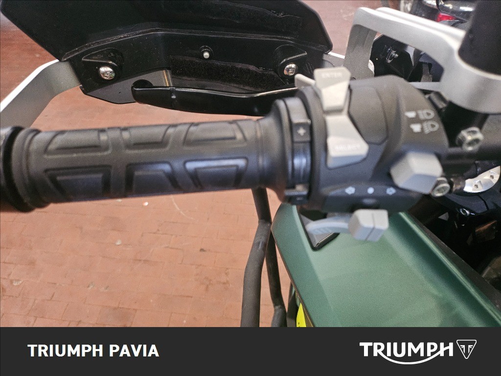 BENELLI TRK 702 X abs