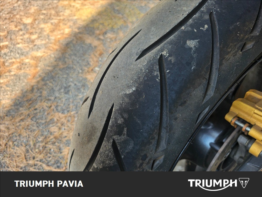 TRIUMPH Street Triple 675 