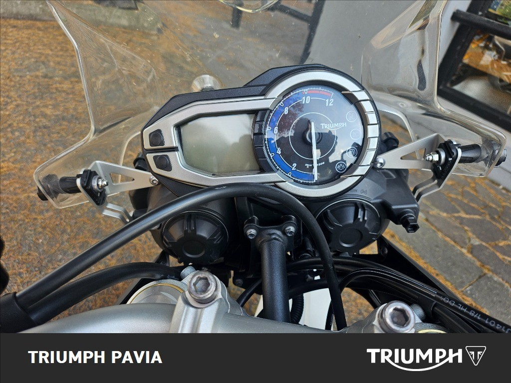 TRIUMPH Tiger 800 Abs